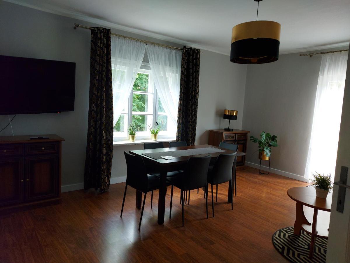 Apartament Konopnicka ชวีโนวิชแจ ภายนอก รูปภาพ